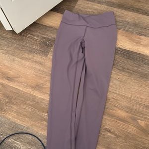 purple butt scrunch leggings